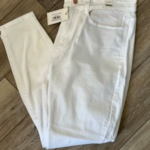 Judy Blue White Jeans NWT